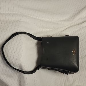 Kate spade "Marti" bucket bag ♠️